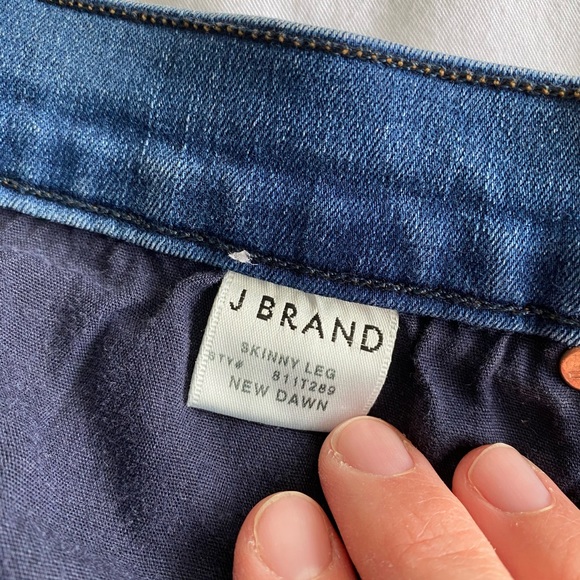 J Brand mid rise skinny jeans - new dawn - Picture 2 of 6